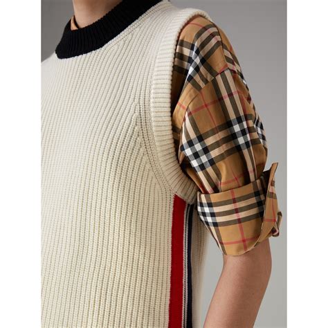 Burberry Knitwear for Women .